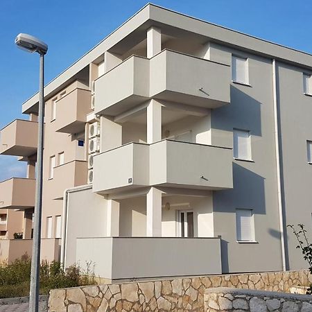 Apartment Dream โนวาลยา ภายนอก รูปภาพ