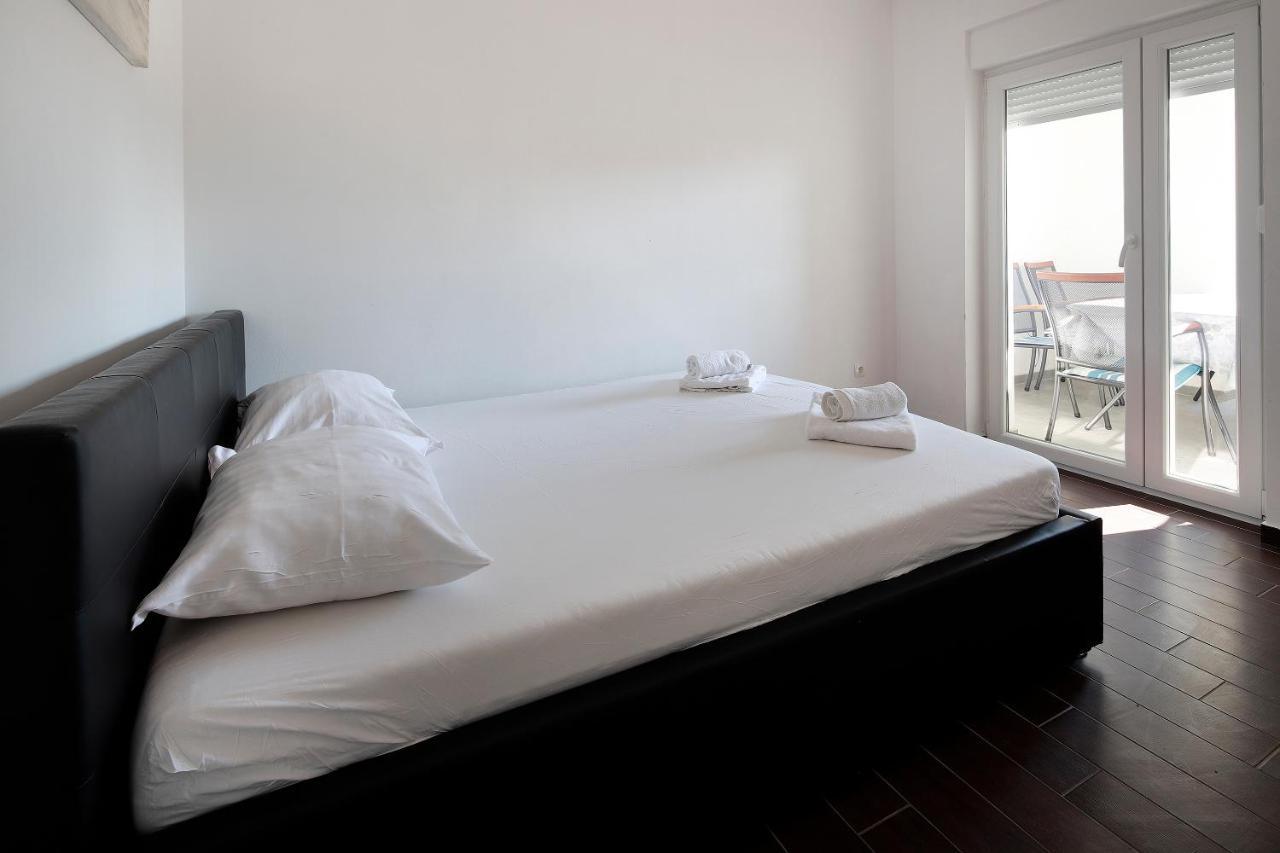 Apartment Dream โนวาลยา ภายนอก รูปภาพ